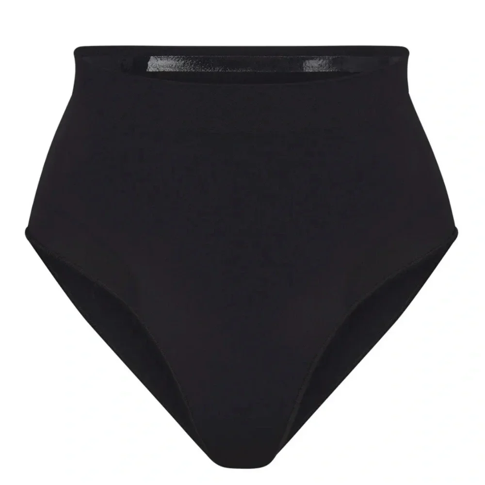 NEW SKIMS Sculpting Mid Waist Brief Onyx‎ Size XS